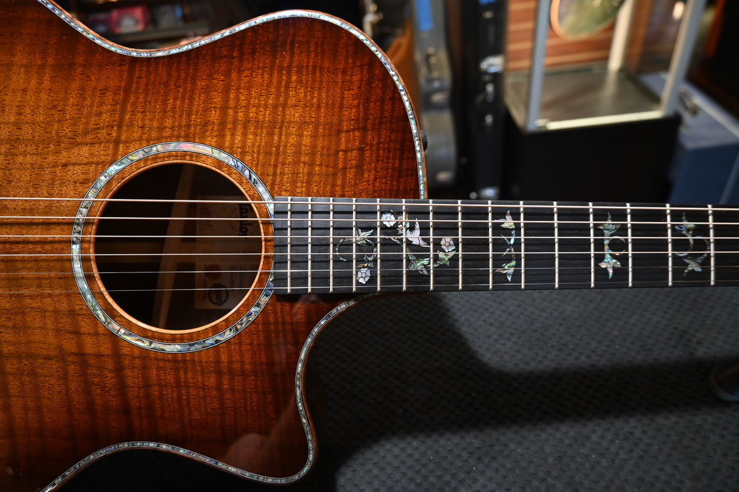 Taylor Custom GA Grand Auditorium Figured Walnut “The Queen” Catch #47 Guitar #5047