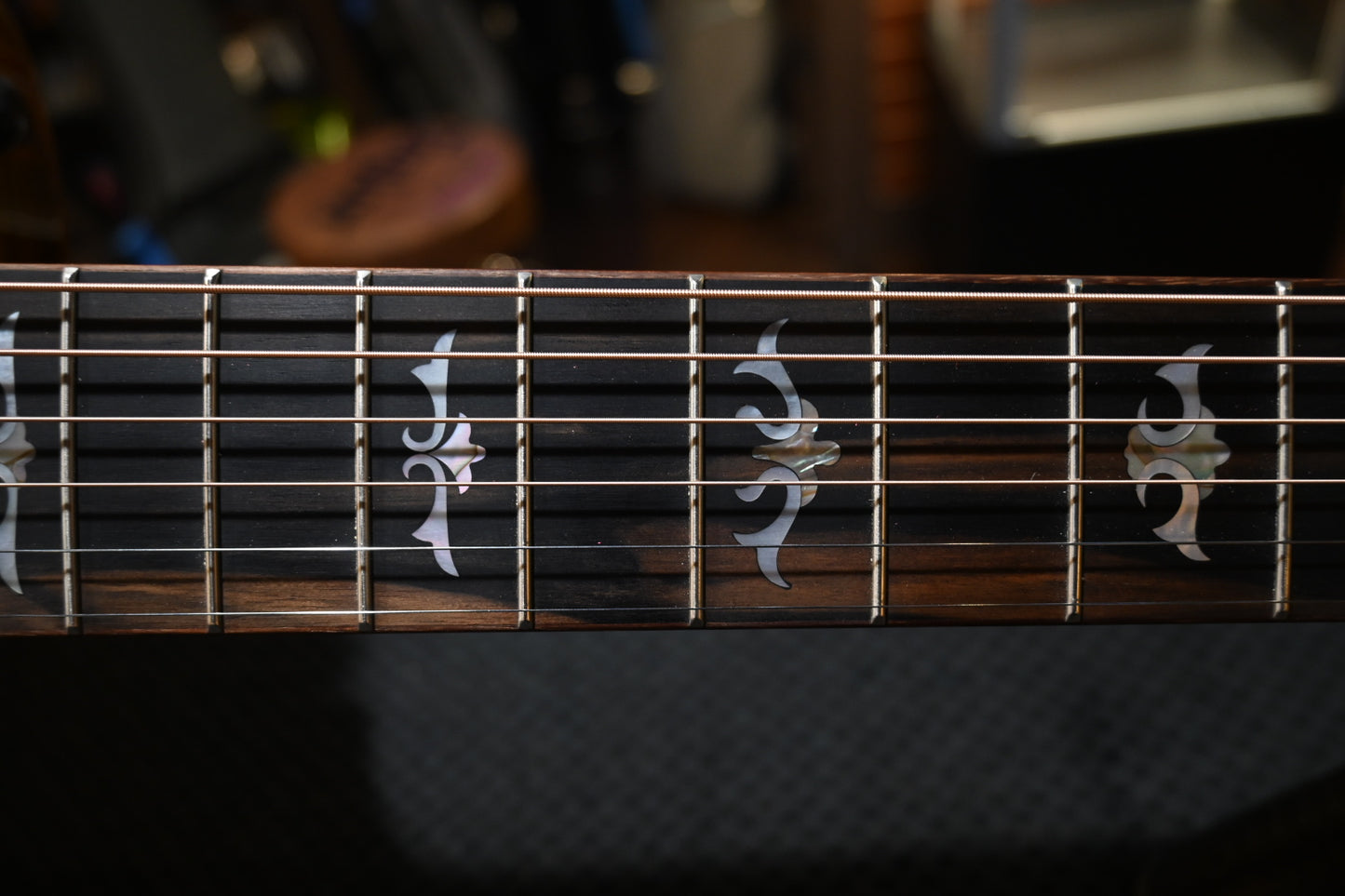 Taylor Custom GA Grand Auditorium Bearclaw Spruce/Black Limba Guitar #4125 - Danville Music