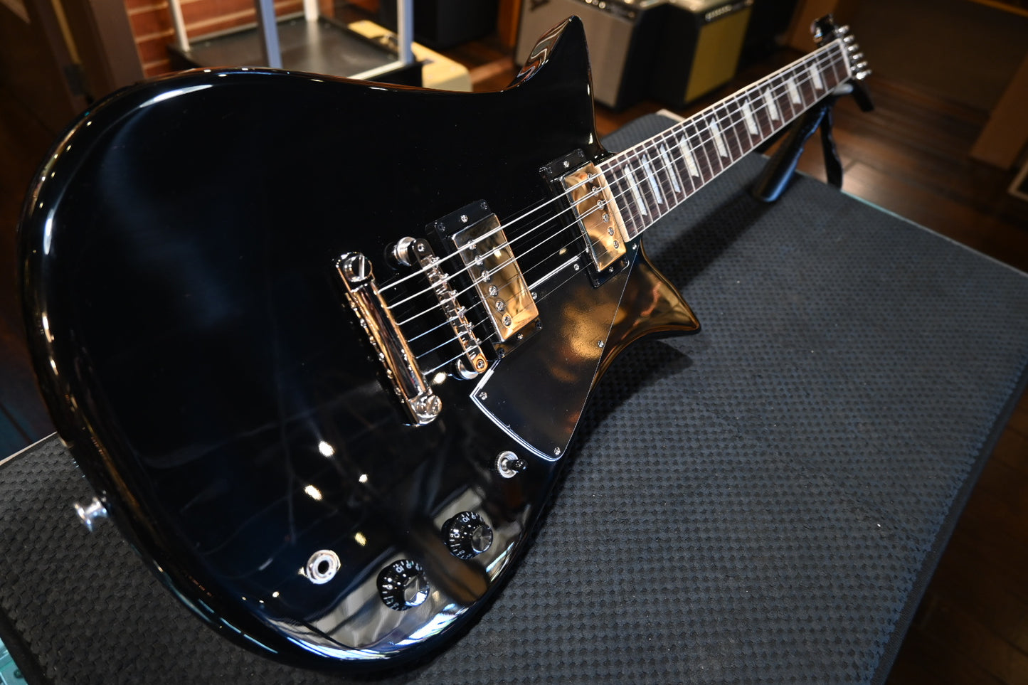 Gibson Theodore Standard - Ebony Guitar #0095 - Danville Music