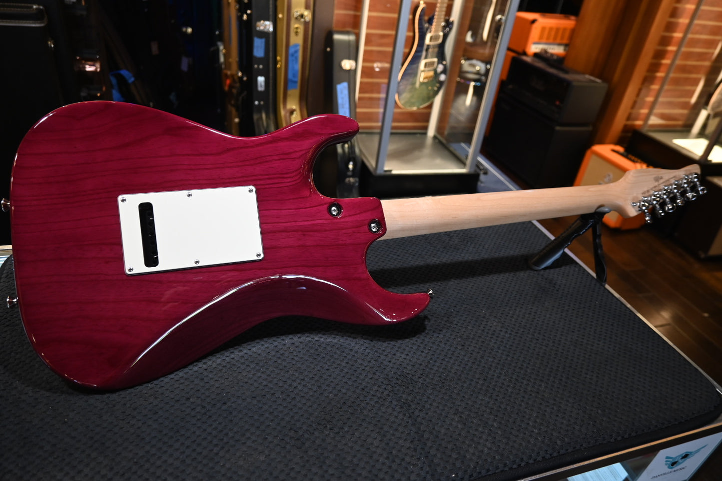 Tom Anderson Classic 2023 - Translucent Plum Guitar #823A - Danville Music