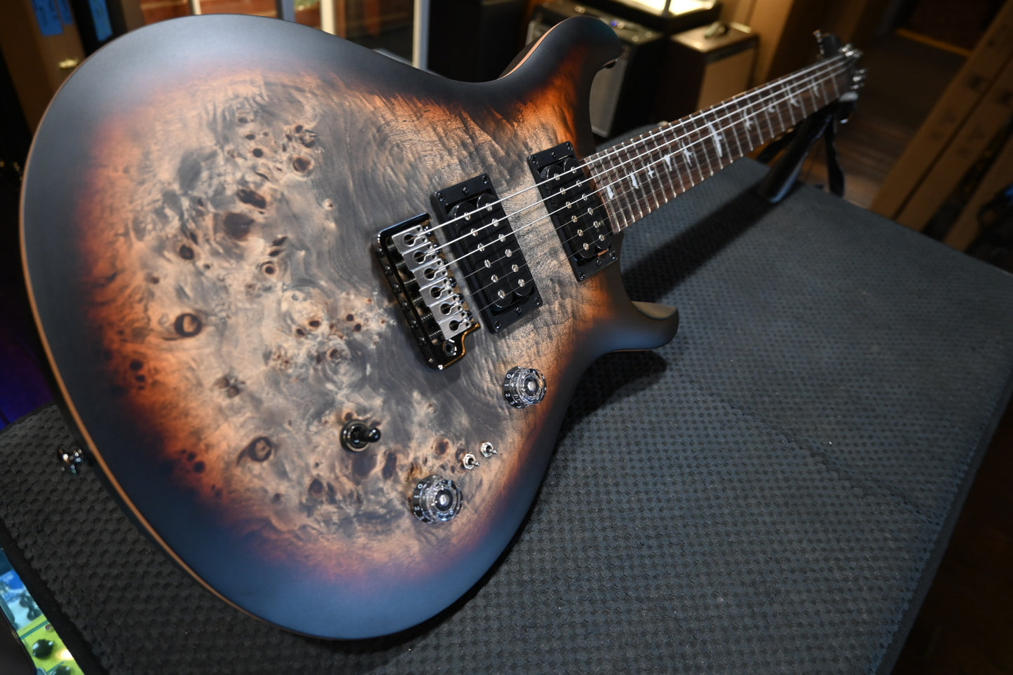 PRS SE “Exotic” Custom 24-08 Poplar Burl Limited Edition - Charcoal Cherry Midnight Burst Guitar #0554 - Danville Music
