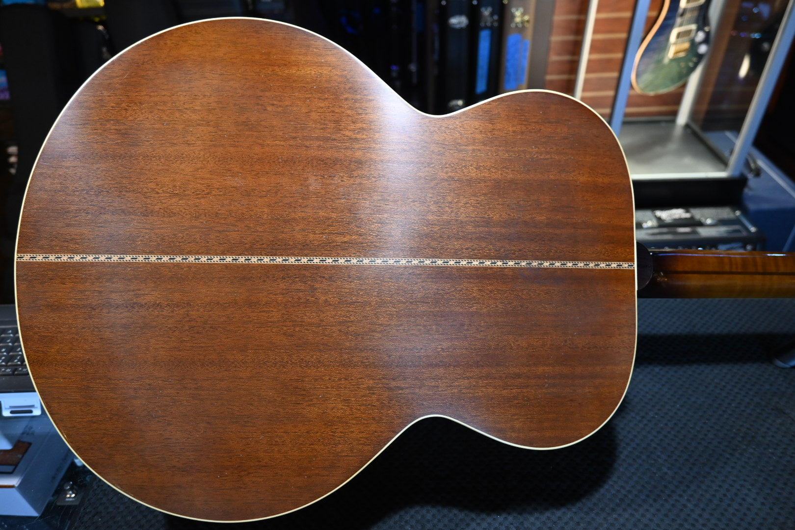 Gibson Custom Shop 1939 SJ-100 Heavy Aged - Faded Vintage Sunburst Guitar #5027 - Danville Music