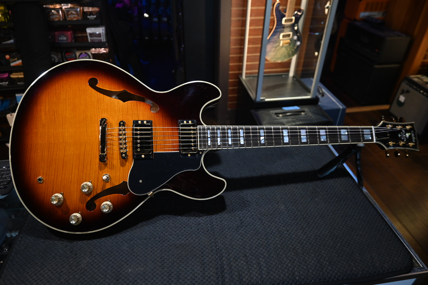 Yamaha SA2200 - Brown Sunburst Guitar #010E - Danville Music
