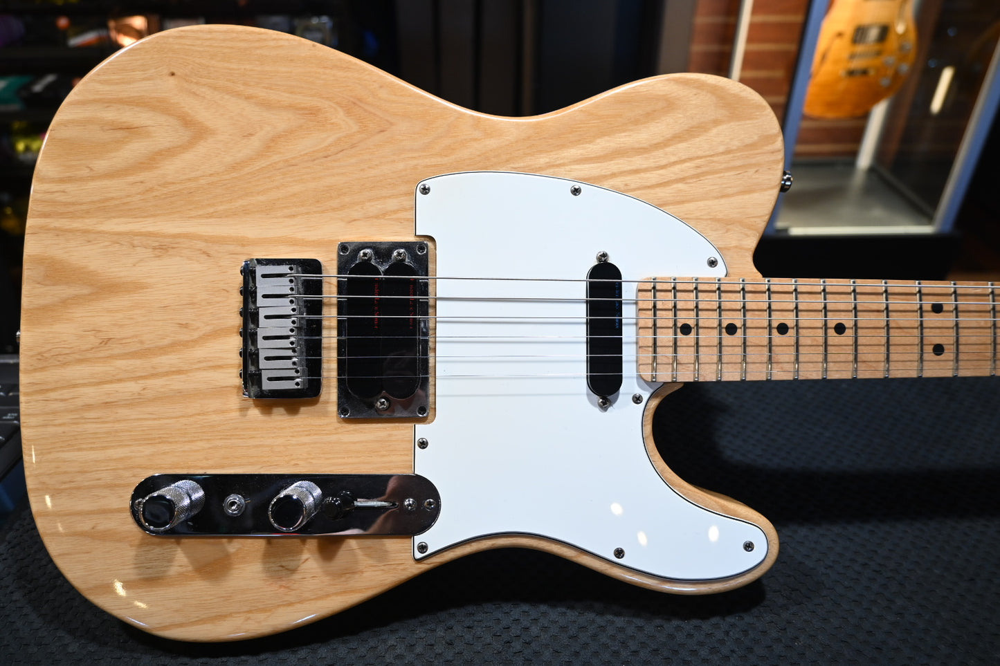Fender Telecaster Plus 1991 - Natural Guitar #7774 - Danville Music