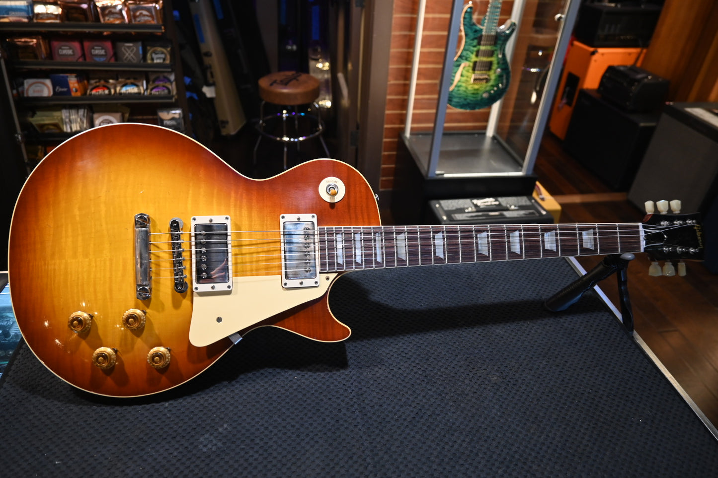 Gibson Custom Shop 1959 Les Paul Standard Reissue Murphy Lab Light Aged - Cherry Teaburst Guitar #1442 - Danville Music