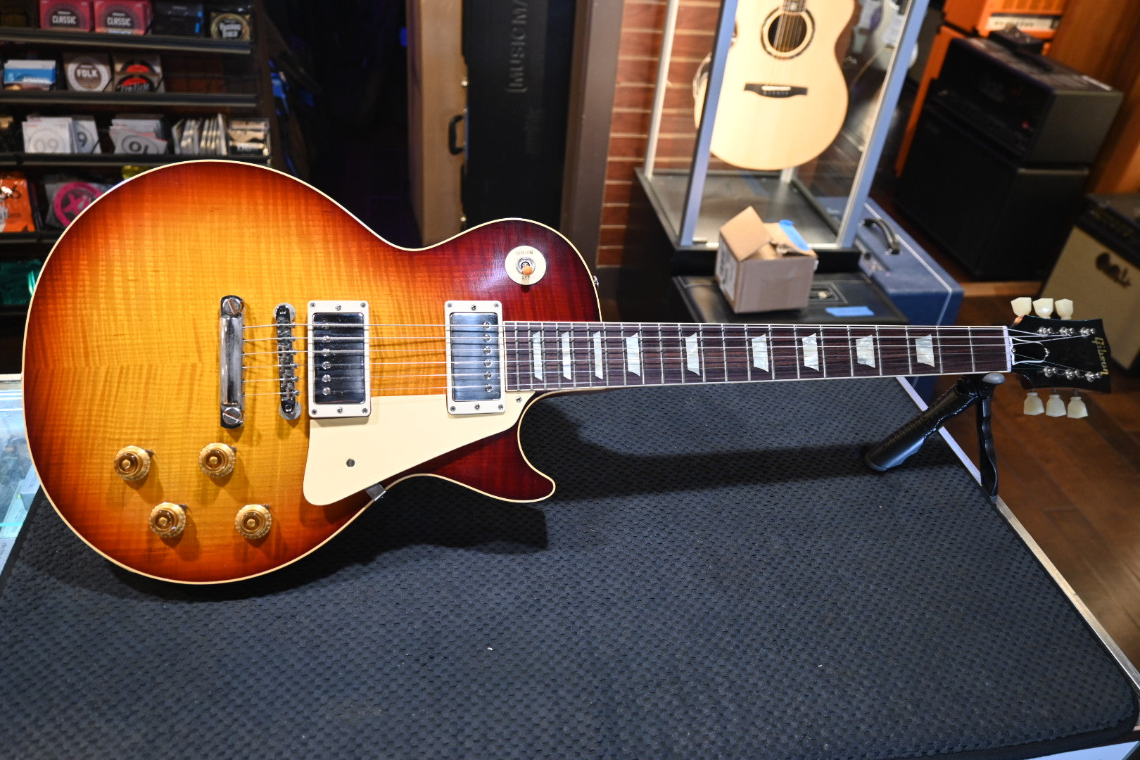 Gibson Custom Shop 1959 Les Paul Standard Reissue Murphy Lab Ultra Light Aged - Factory Burst Guitar #4447 USED - Danville Music