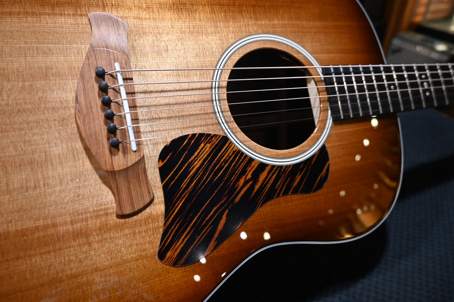 Taylor Gold Label 717e - Sunburst Guitar #5022