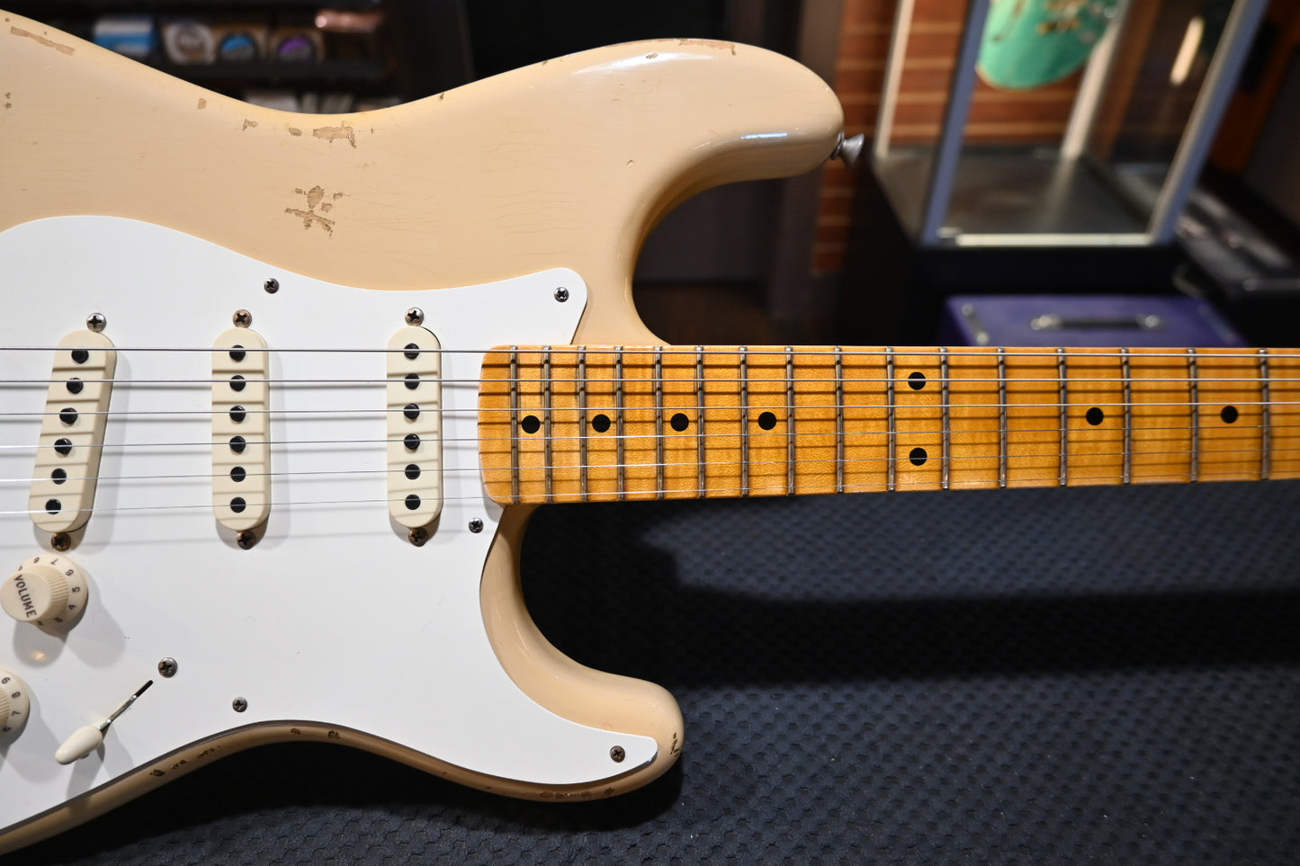Fender Custom Shop Fat ‘50s Stratocaster Relic LTD 2017 - Aged Desert Sand Guitar #0453