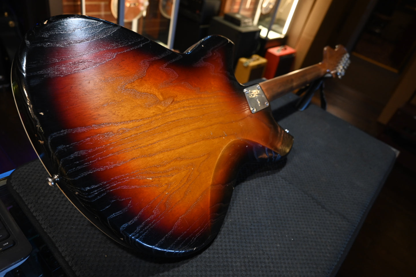Novo Nucleus Miris J - 3-Tone Burst Guitar #4696 - Danville Music