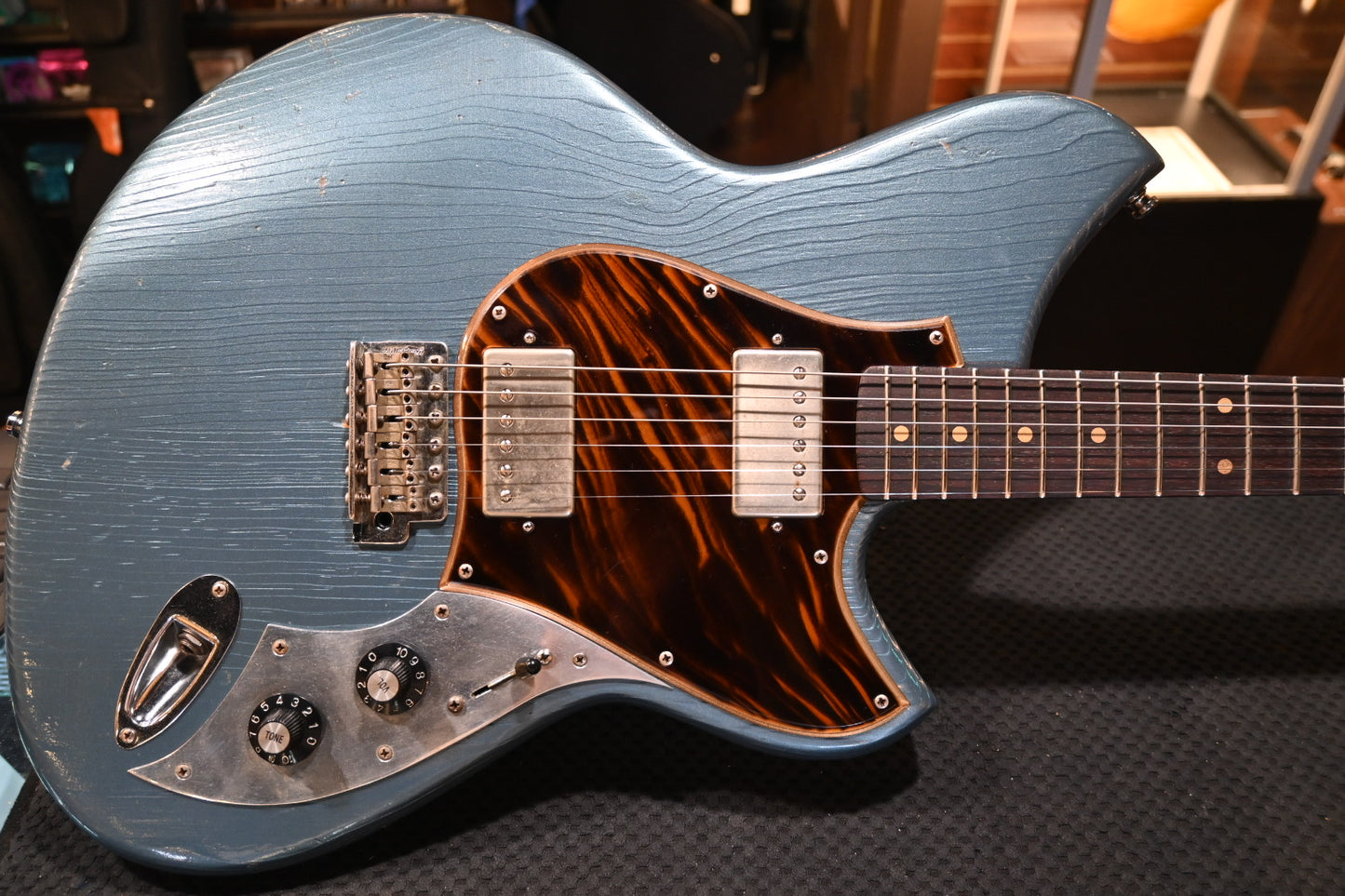 Novo Custom Serus 2020 - Pelham Blue Guitar #9577 - Danville Music