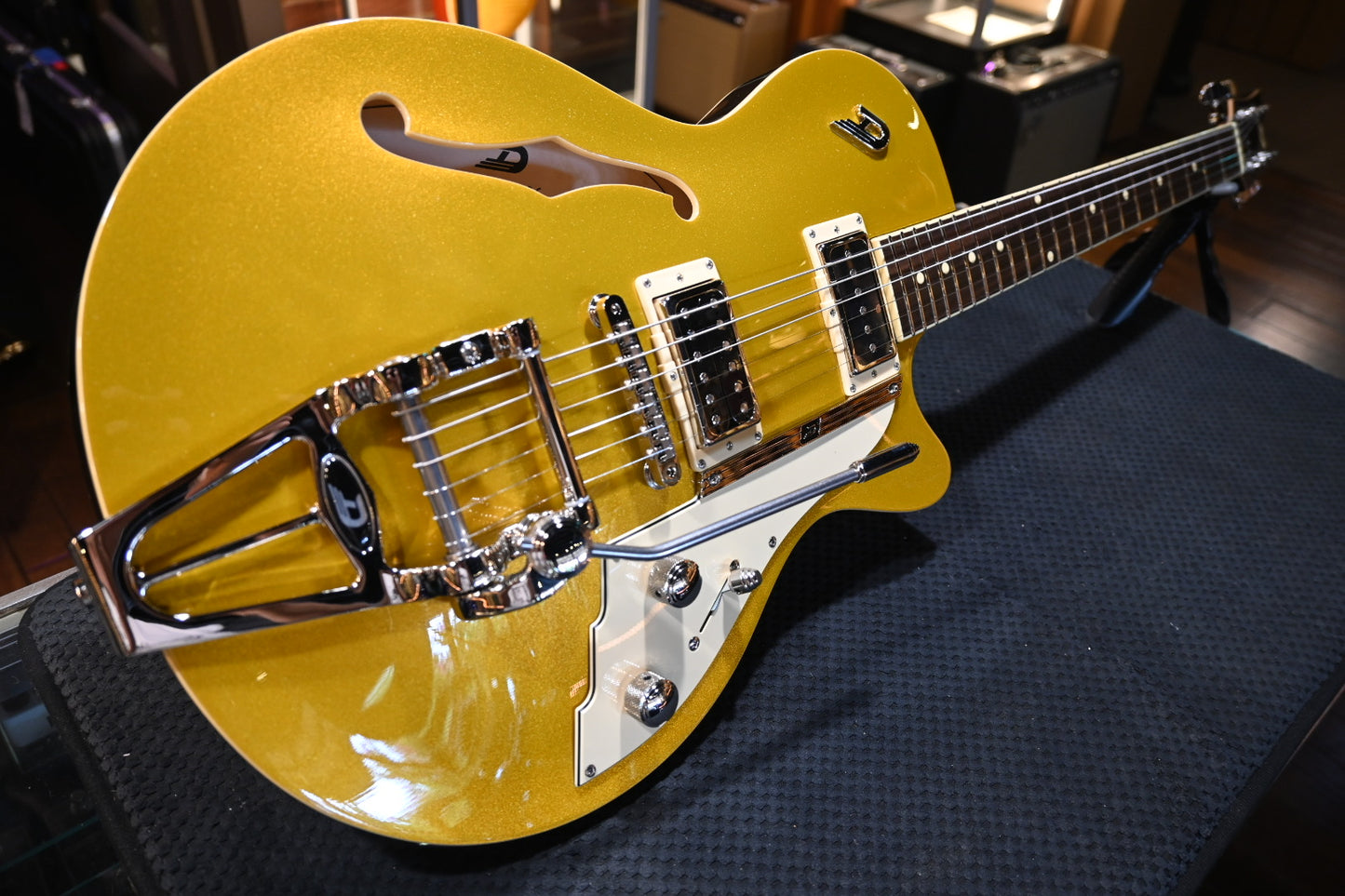 Duesenberg Starplayer TV - Gold Top #4229 - Danville Music