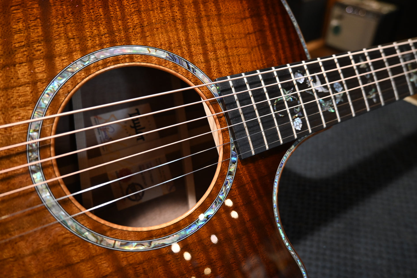 Taylor Custom GA Grand Auditorium Figured Walnut “The Queen” Catch #47 Guitar #5047