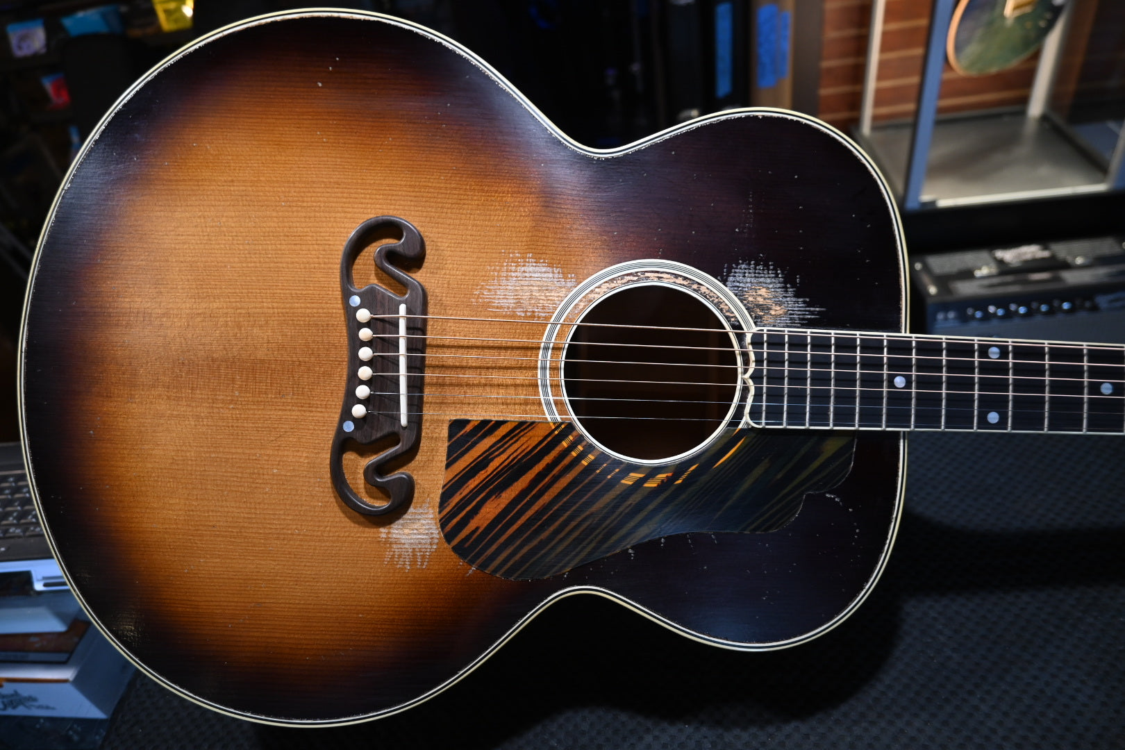 Gibson Custom Shop 1939 SJ-100 Heavy Aged - Faded Vintage Sunburst Guitar #5027 - Danville Music