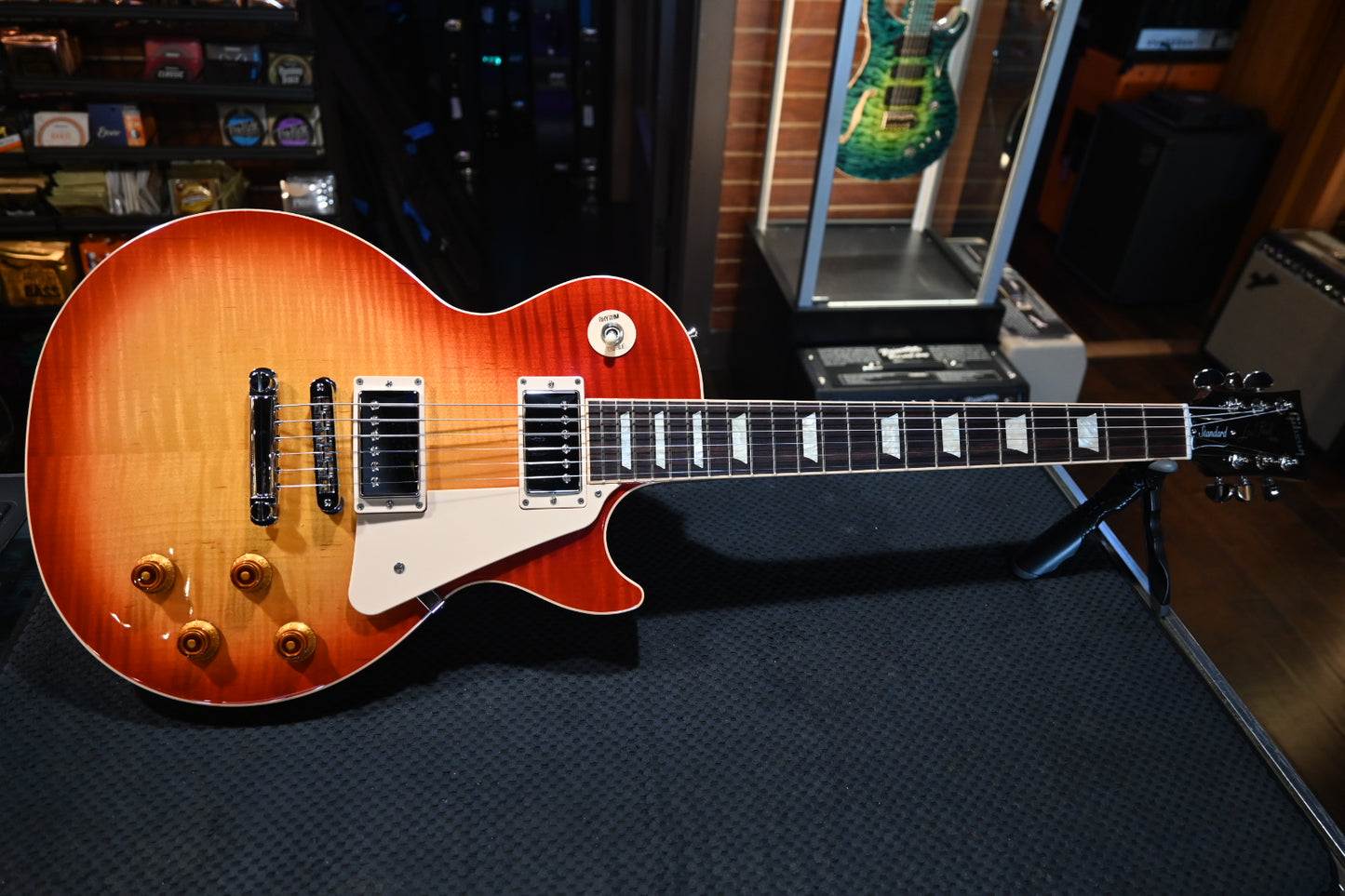 Gibson Les Paul Standard 2013 - Cherry Burst Guitar #0642 - Danville Music