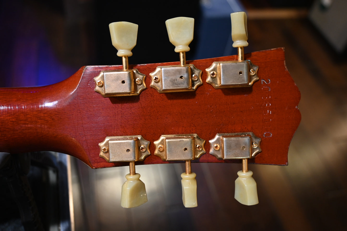 Gibson Custom Shop 1960 Hummingbird Murphy Lab Light Aged 2025 - Heritage Cherry Sunburst Guitar #5010 - Danville Music
