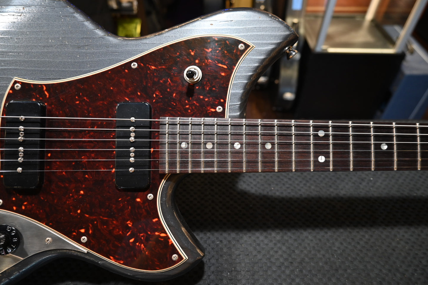 Novo Nucleus Serus J - Charcoal Guitar #5224 - Danville Music