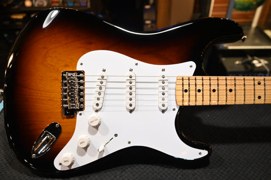 Fender Custom Shop Limited 70th Anniversary 1954 Stratocaster NOS - Wide Fade 2-Color Sunburst Guitar #5096 - Danville Music