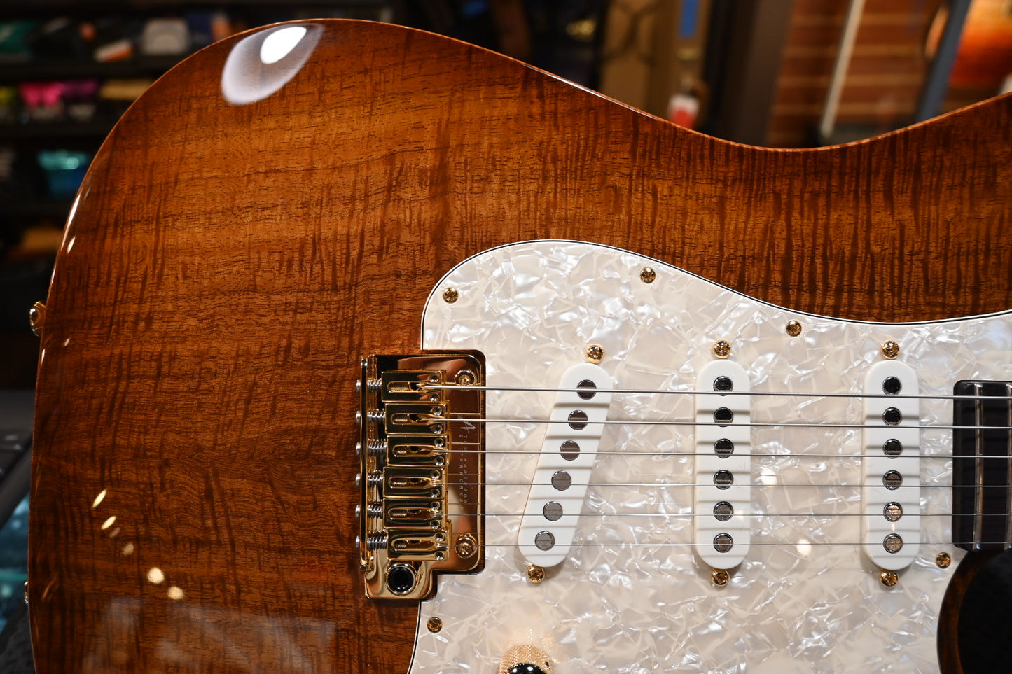 Tom Anderson Drop Top Classic Shorty Hollow Koa - Light Tobacco Shaded Edge Guitar #524N