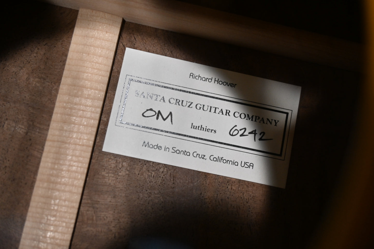 Santa Cruz OM Moon Spruce Bear Claw/Figured Walnut - Georgia Peach Guitar #6242 USED - Danville Music