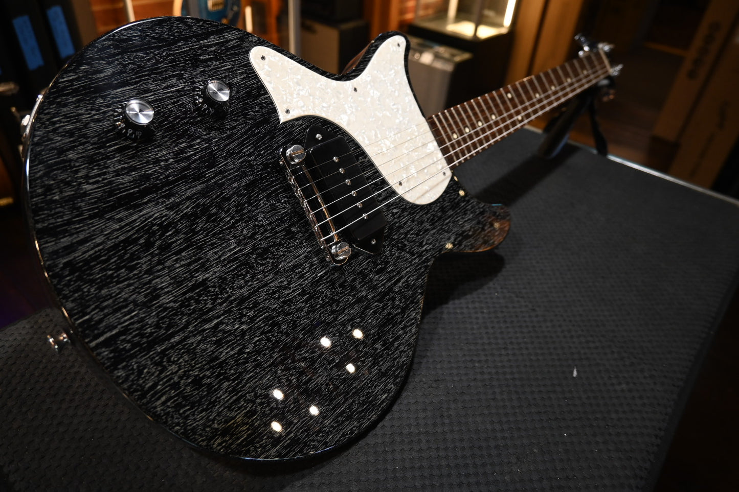 Collings 290 DC-S Left-Handed 2016 - Black Doghair Guitar #4233 - Danville Music