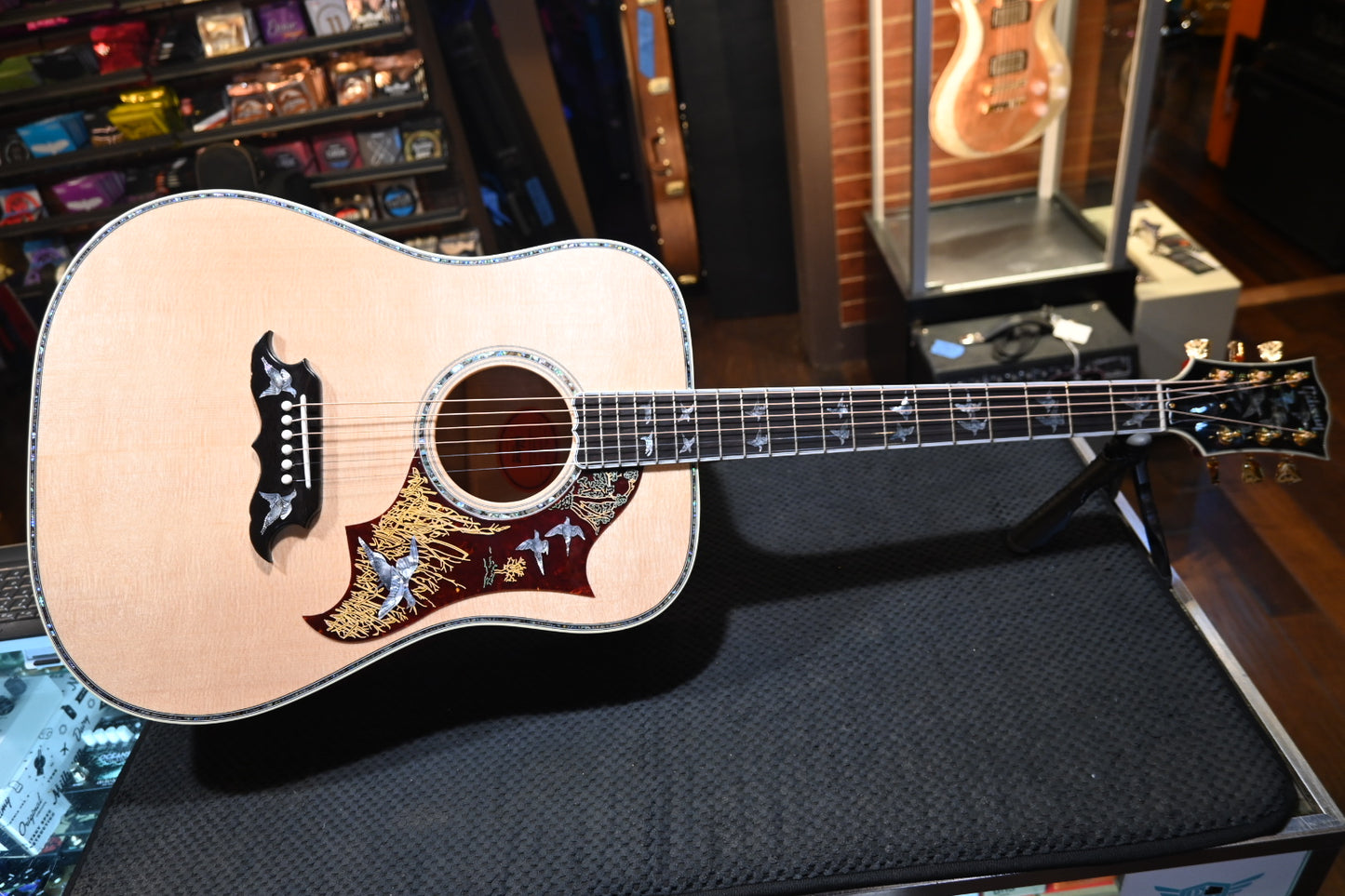 Gibson Custom Shop Doves in Flight - Antique Natural Guitar #4011
