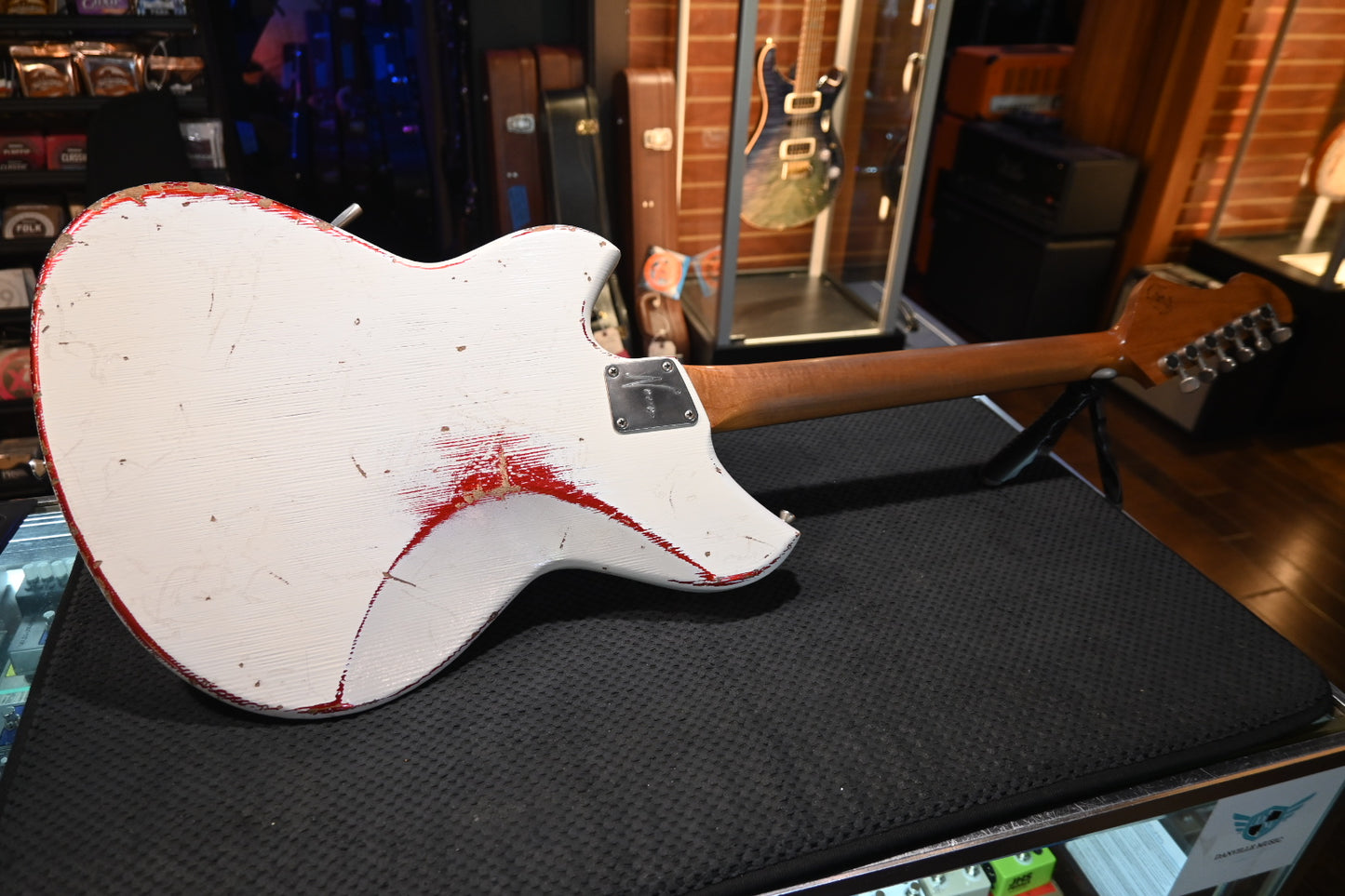 Novo Serus J LTD - Olympic White over Candy Apple Red Guitar #5356