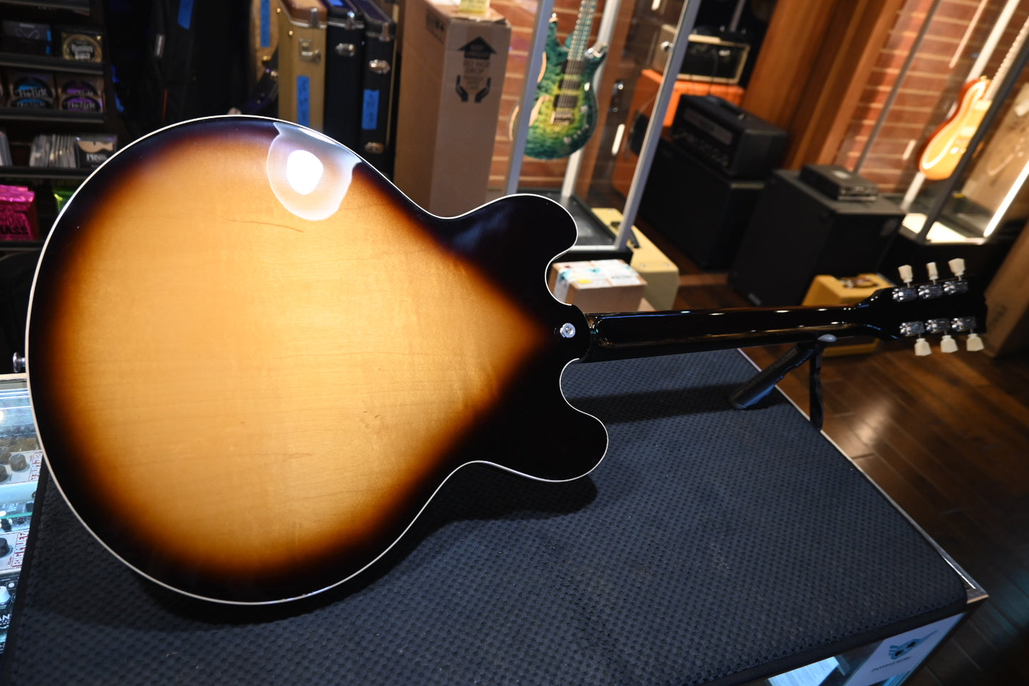 Gibson ES-335 - Vintage Sunburst Guitar #6219 - Danville Music