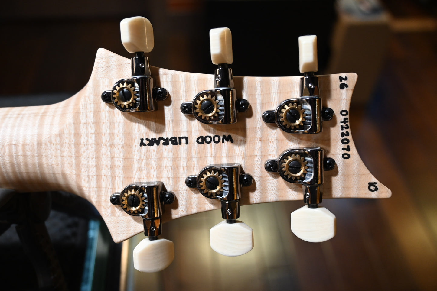PRS Wood Library DGT 10-Top Quilt - Yellow Tiger Guitar #2070