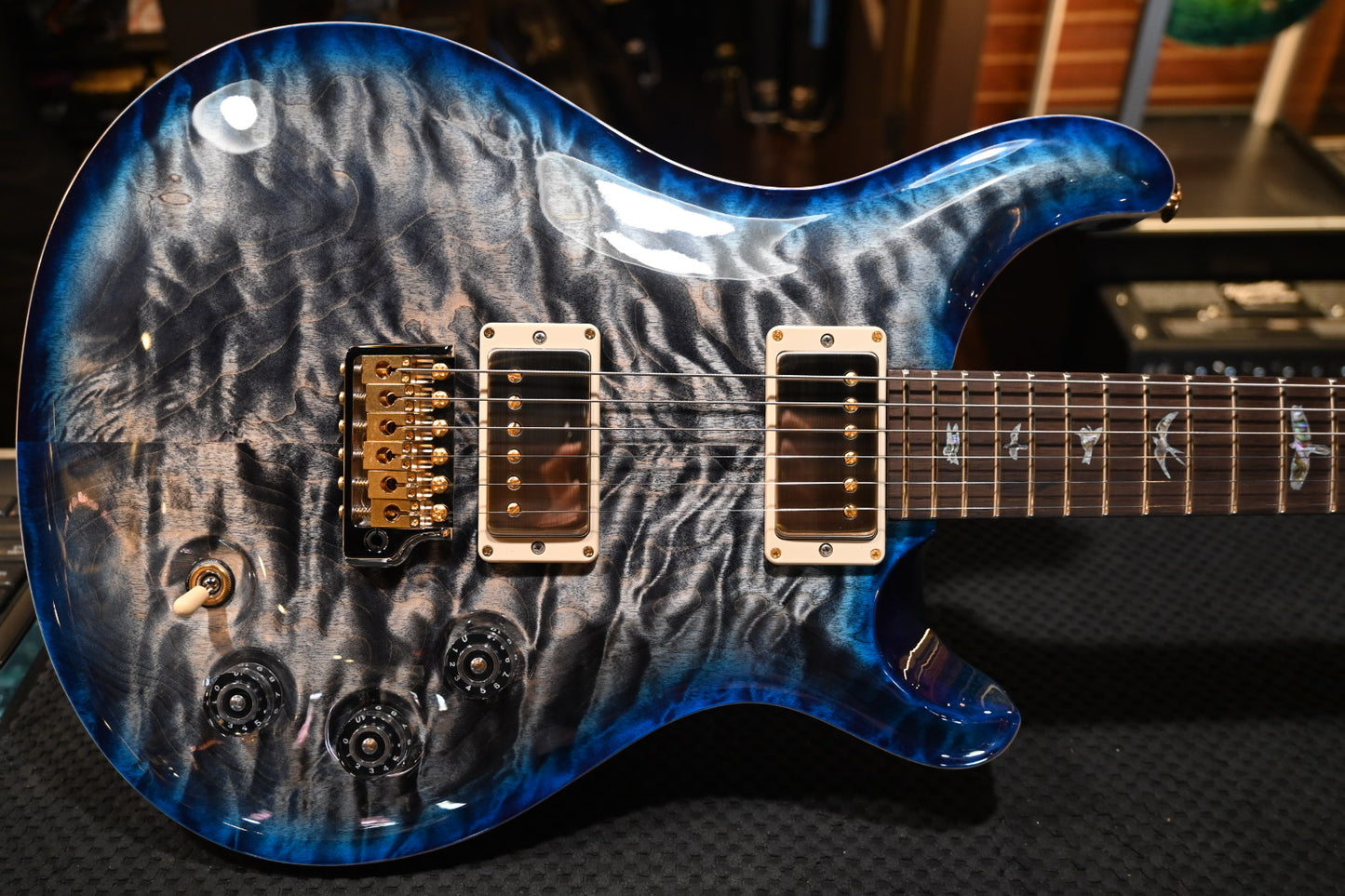 PRS Wood Library DGT 10-Top Quilt Brazilian Rosewood - Charcoal Blue Burst Guitar #0075 - Danville Music