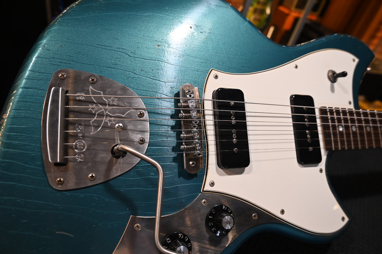 Novo Nucleus Serus J - Ocean Turquoise Guitar #4587 - Danville Music
