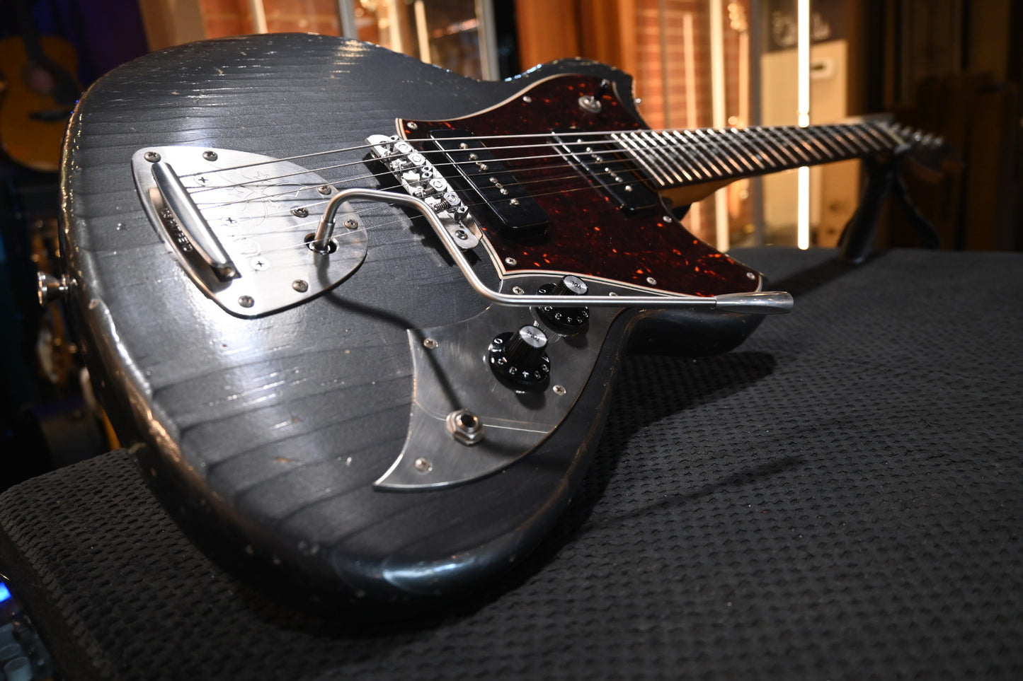 Novo Nucleus Serus J - Charcoal Guitar #5224 - Danville Music