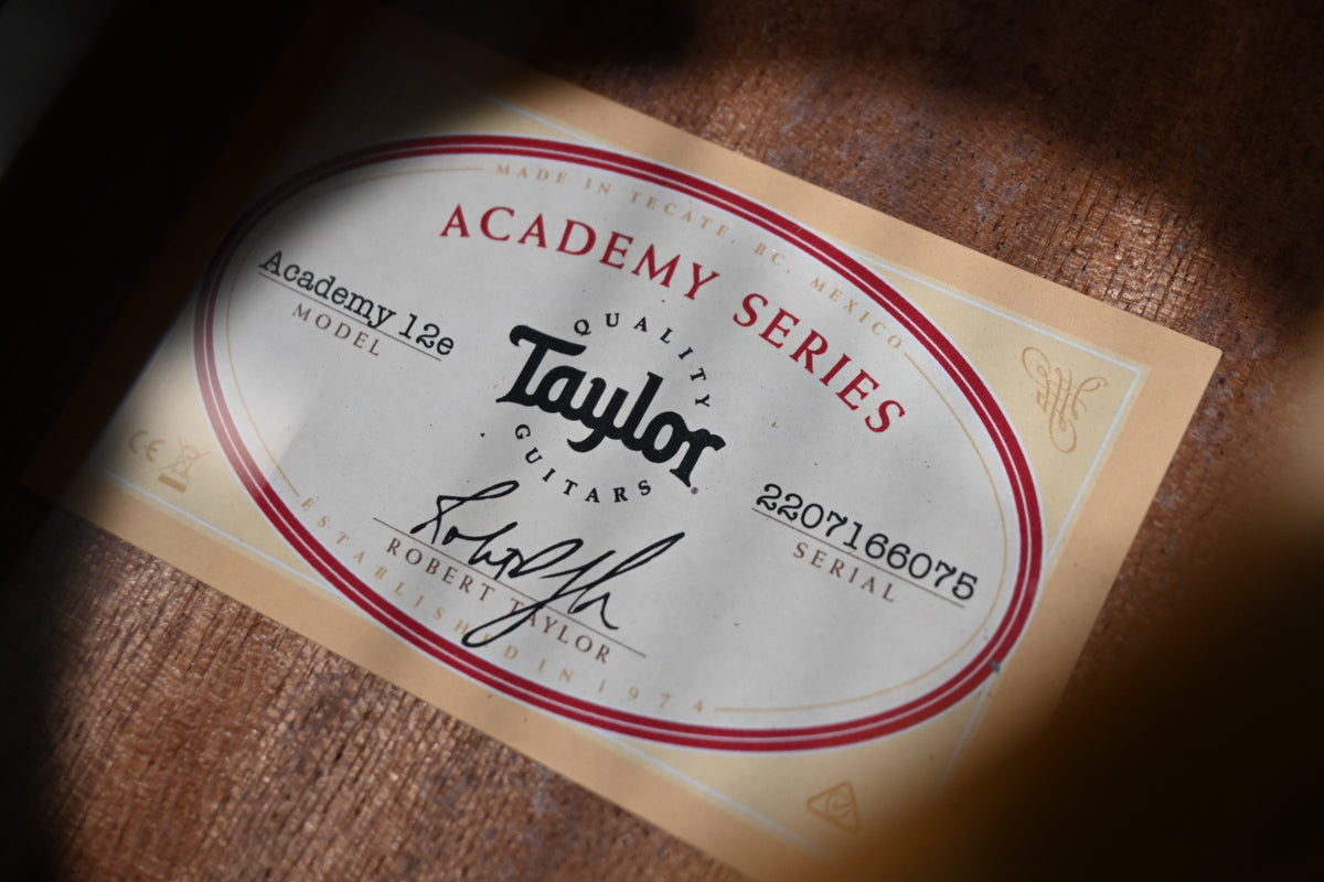 Taylor Academy 12e - Natural Guitar #6075