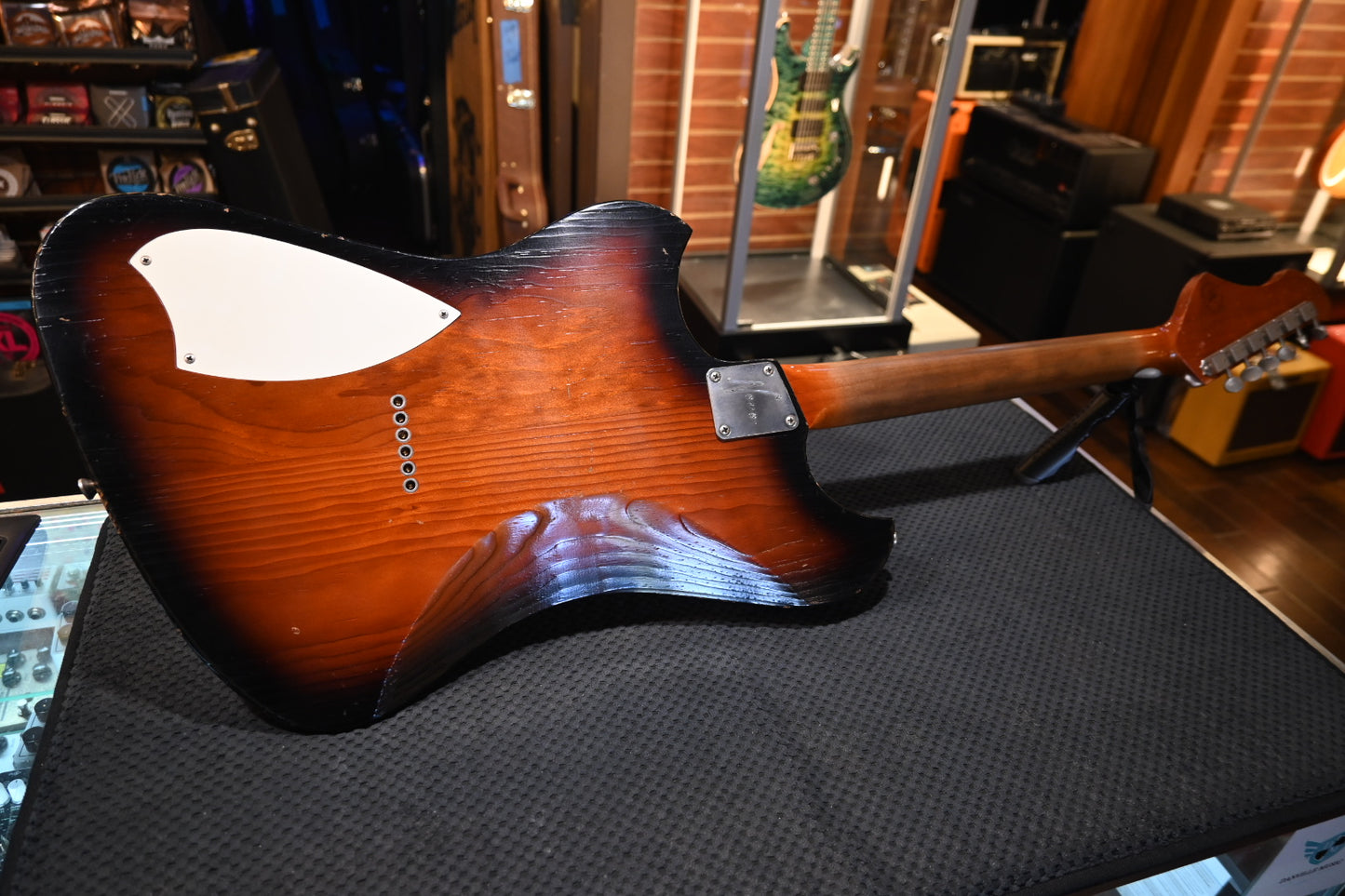 Novo Nucleus Voltur V2 - Firebird Burst Guitar #4653
