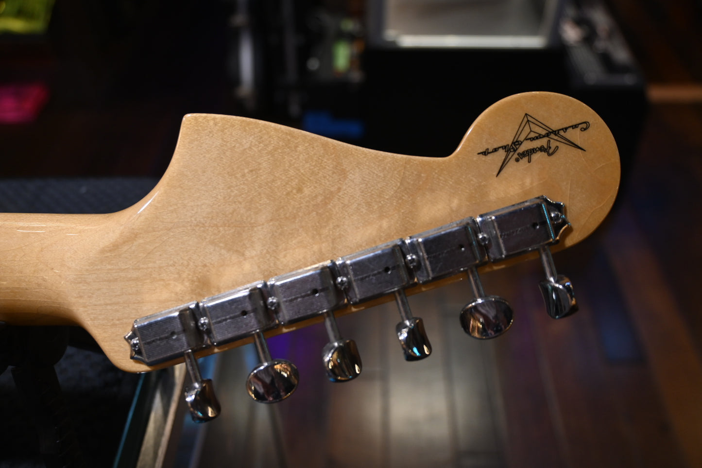 Fender Custom Shop 1967 Jazzmaster DLX Closet Classic - Bleached 3-Tone Sunburst Guitar #6830