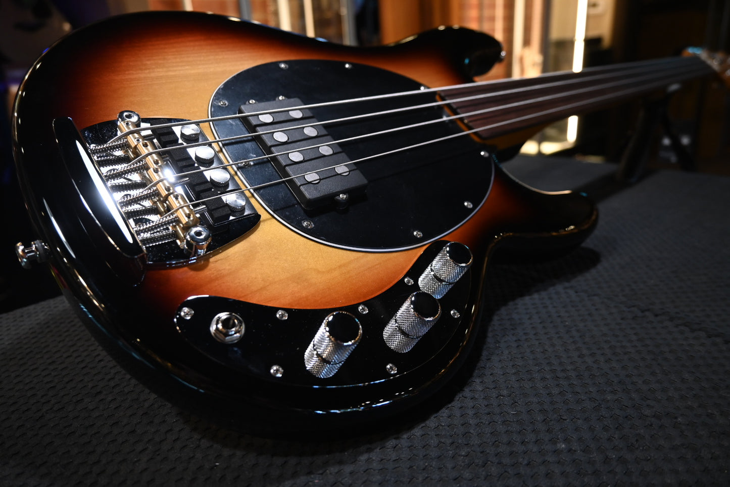 Music Man Pino Palladino Fretless - 79 Burst Bass #0791 - Danville Music