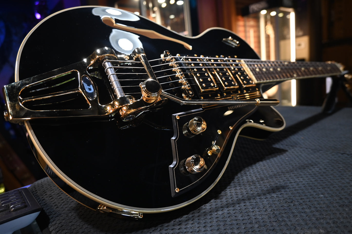 Duesenberg Starplayer TV Custom - Black Guitar #0223