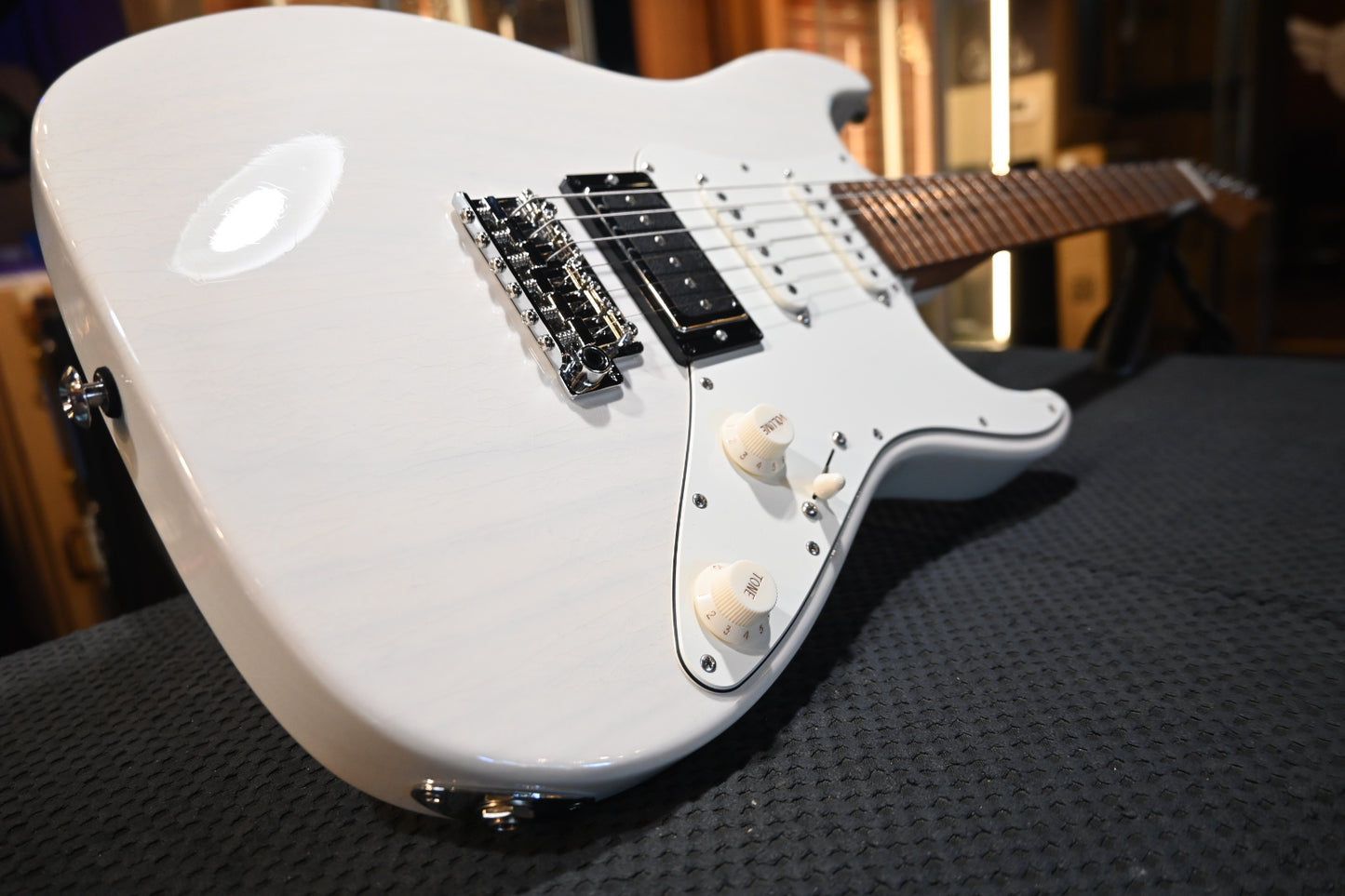 Suhr Pete Thorn Signature Series Traditional 90 - Trans White Guitar #9364 - Danville Music