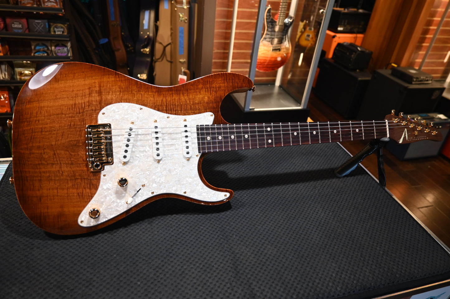 Tom Anderson Drop Top Classic Shorty Hollow Koa - Light Tobacco Shaded Edge Guitar #524N