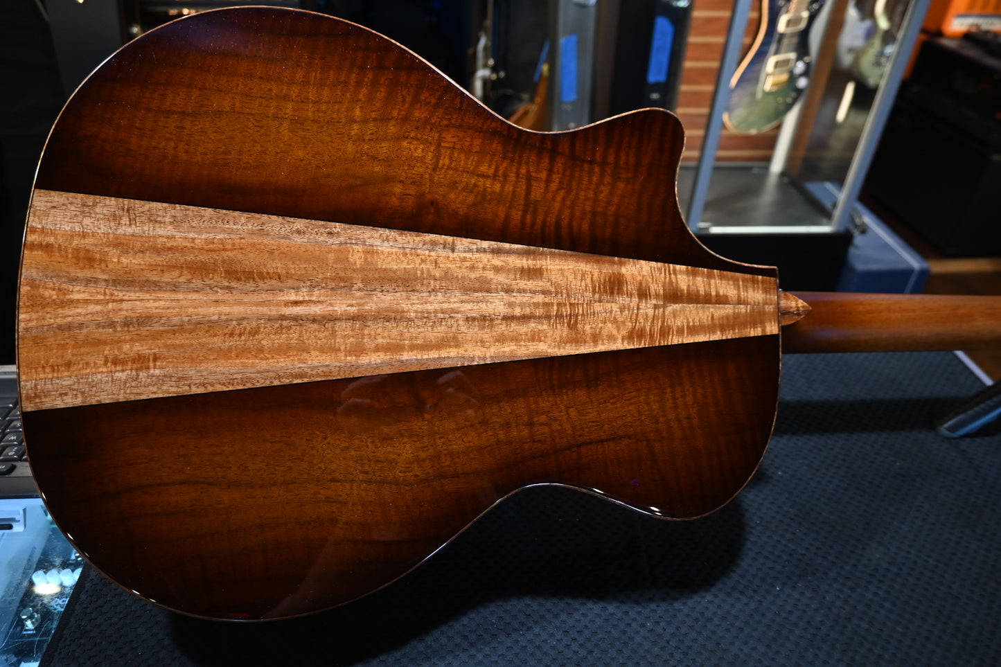 Taylor Custom GA Grand Auditorium Figured Walnut “The Queen” Catch #47 Guitar #5047