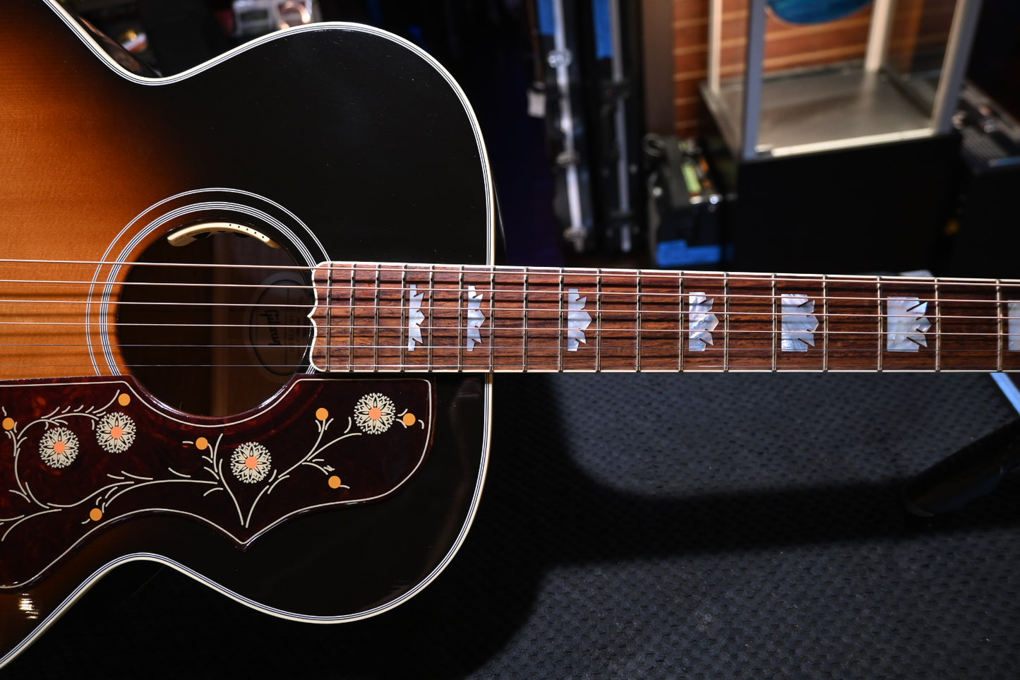 Gibson SJ-200 Standard 2019 - Vintage Sunburst Guitar #9067 - Danville Music