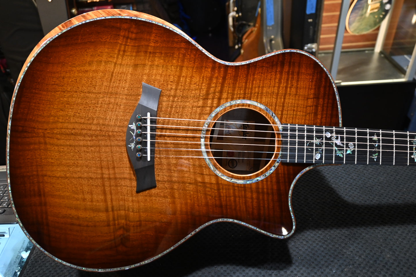 Taylor Custom GA Grand Auditorium Figured Walnut “The Queen” Catch #47 Guitar #5047