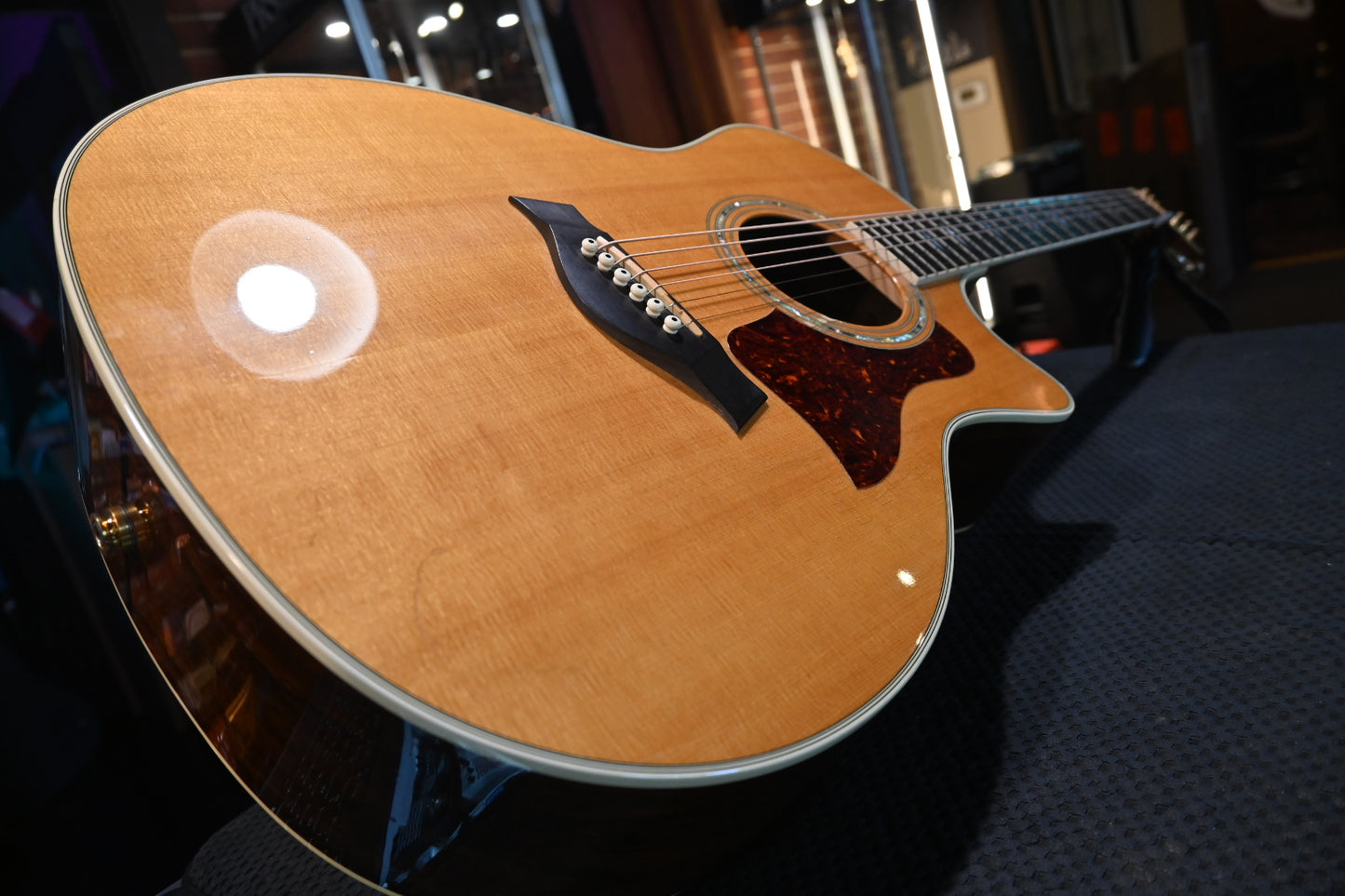 Taylor 25th Anniversary 814-BCE Brazilian Rosewood 1999 Guitar #8143 - Danville Music