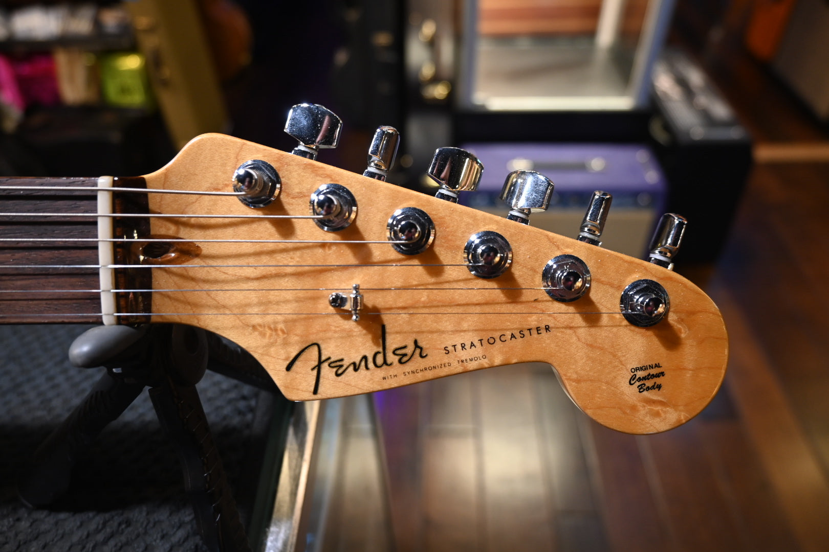 Fender Custom Shop Custom DLX Stratocaster 2009 - Chocolate 3-Tone Sunburst Guitar #3314 - Danville Music