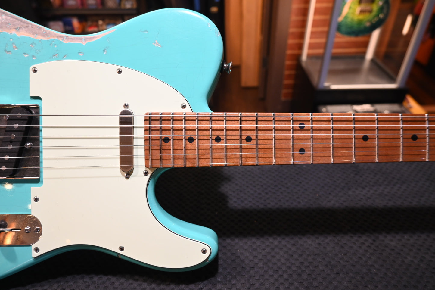 Tom Anderson T Icon - Seafoam Green In Distress Level 3 Guitar #424A - Danville Music