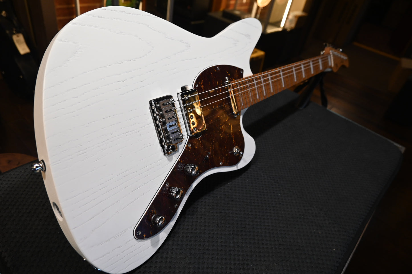 Mayones Jassper Nidra 6 - Monolith Retro White Guitar #5013 - Danville Music