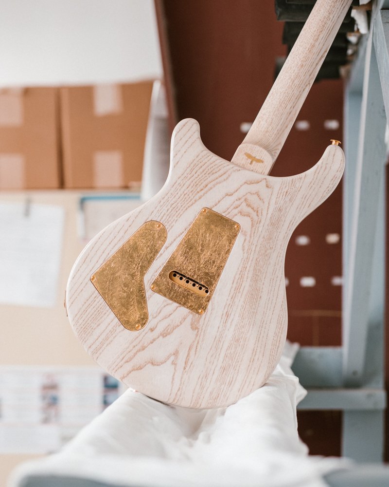 PRS Private Stock Custom 24 Gold Foil - White PRE-ORDER - Danville Music