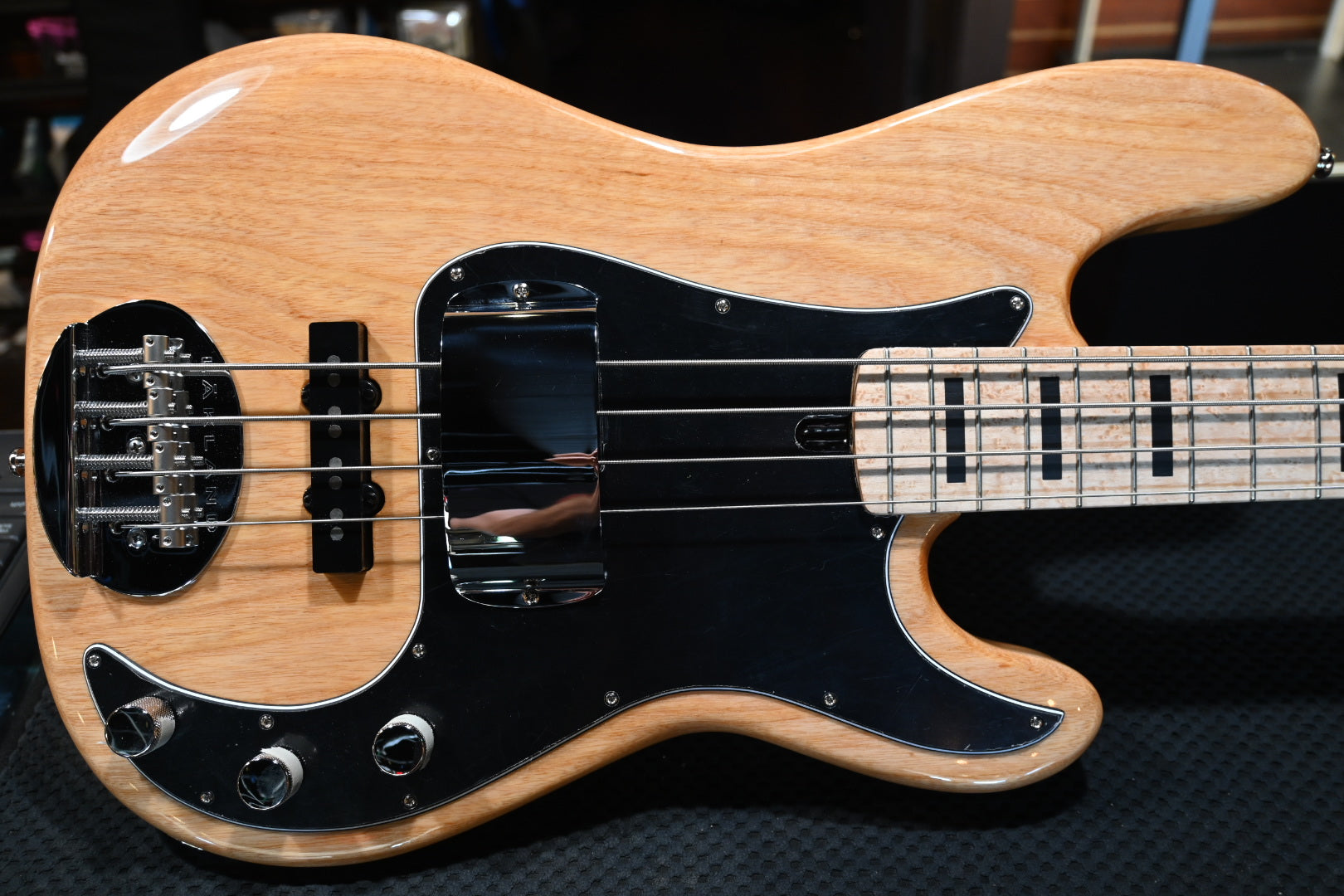 Lakland USA 44-64 Vintage PJ - Natural Bass #G821