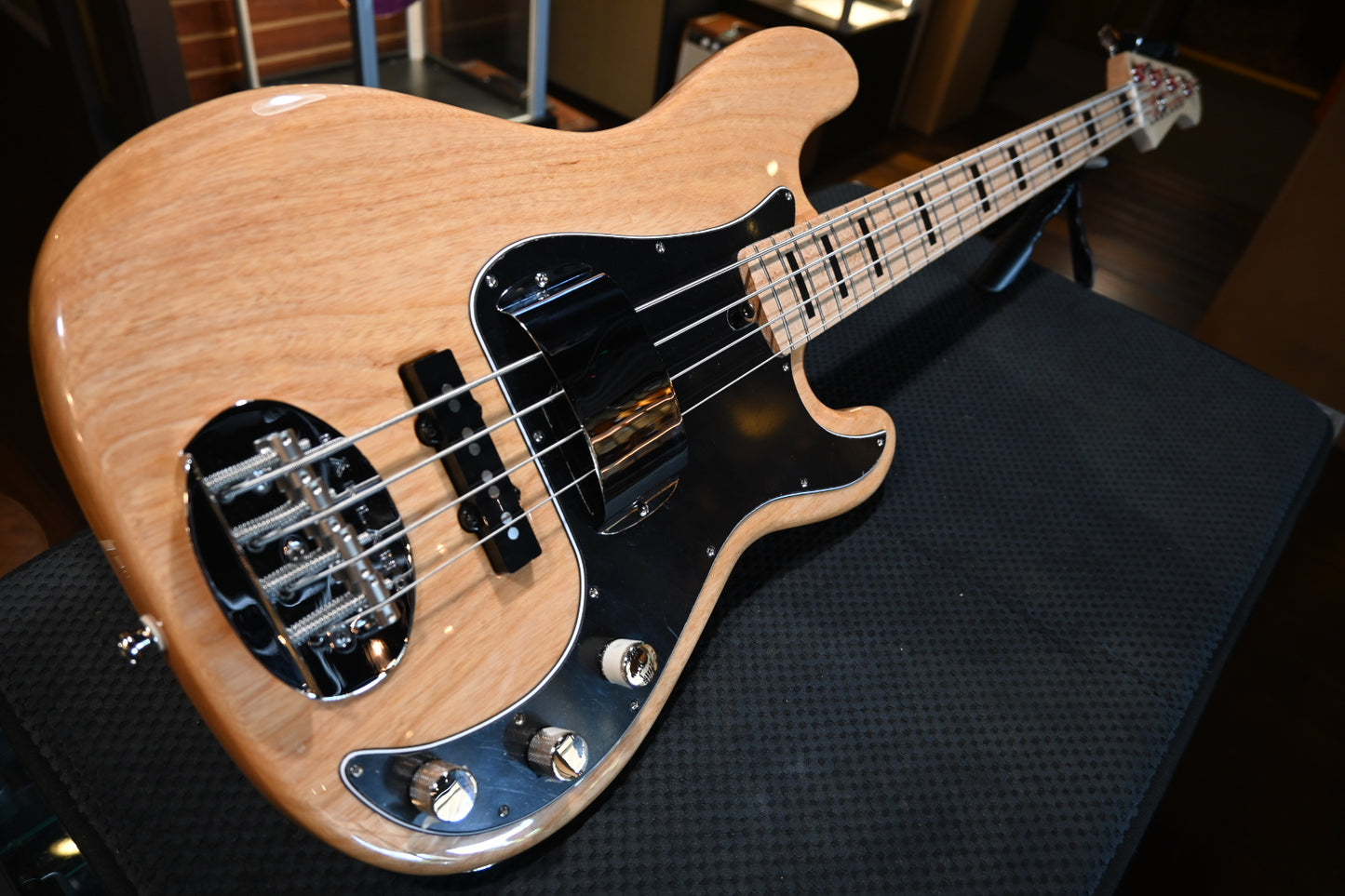 Lakland USA 44-65 Vintage PJ - Natural Bass #G821 - Danville Music