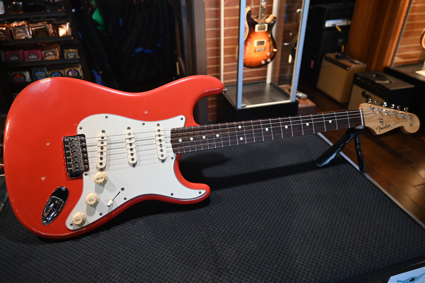 Fender Custom Shop 1970 Stratocaster NOS 2009 - Fiesta Red Guitar #5894 PRE-OWNED - Danville Music