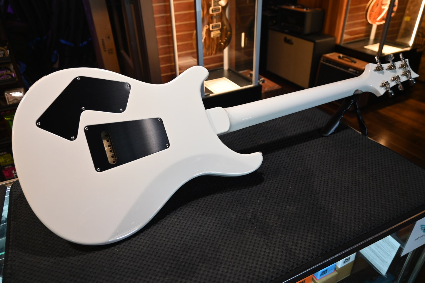 PRS Modern Eagle V - Antique White Guitar #0332 - Danville Music
